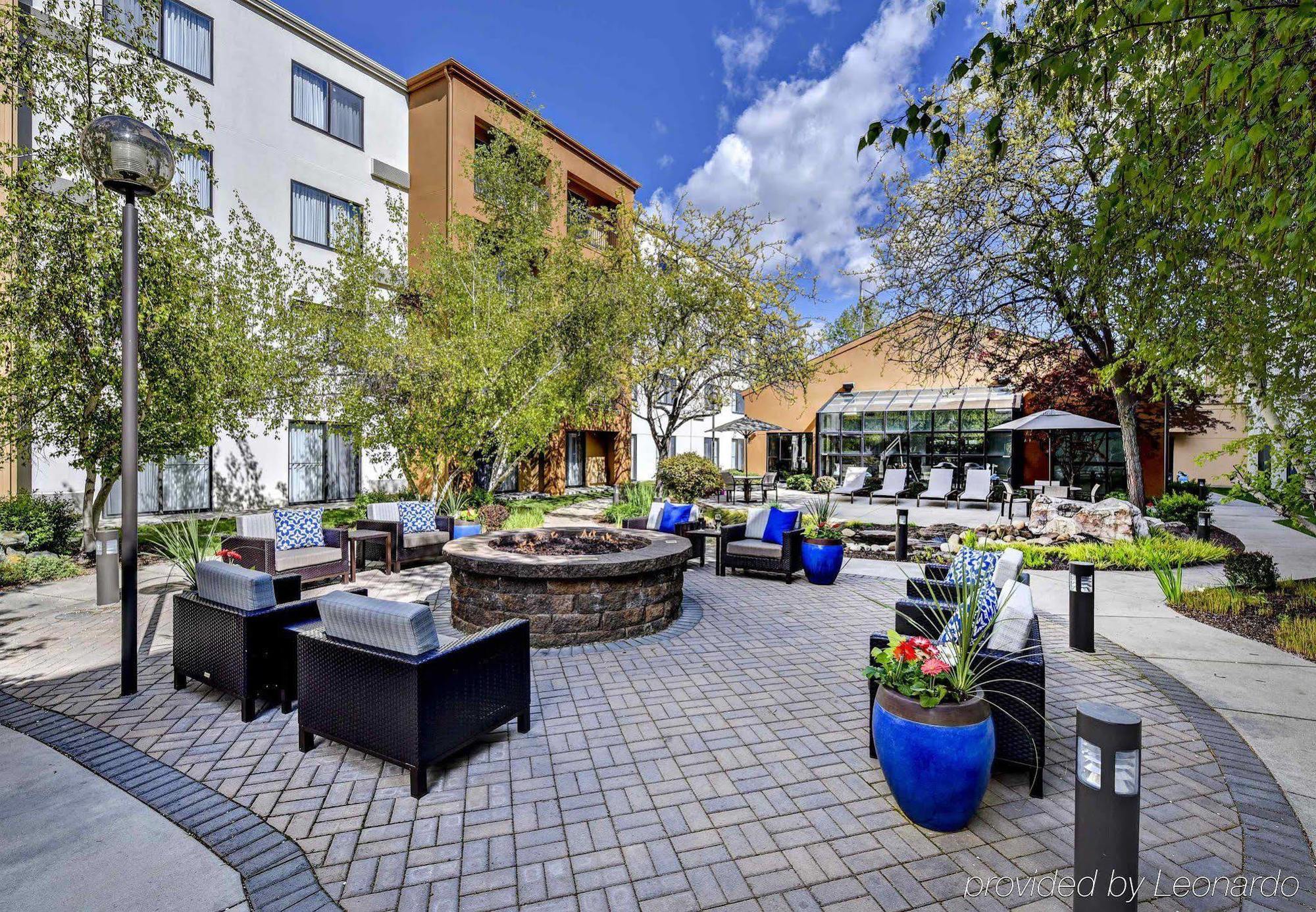 Courtyard Boise Downtown Hotel Exterior foto